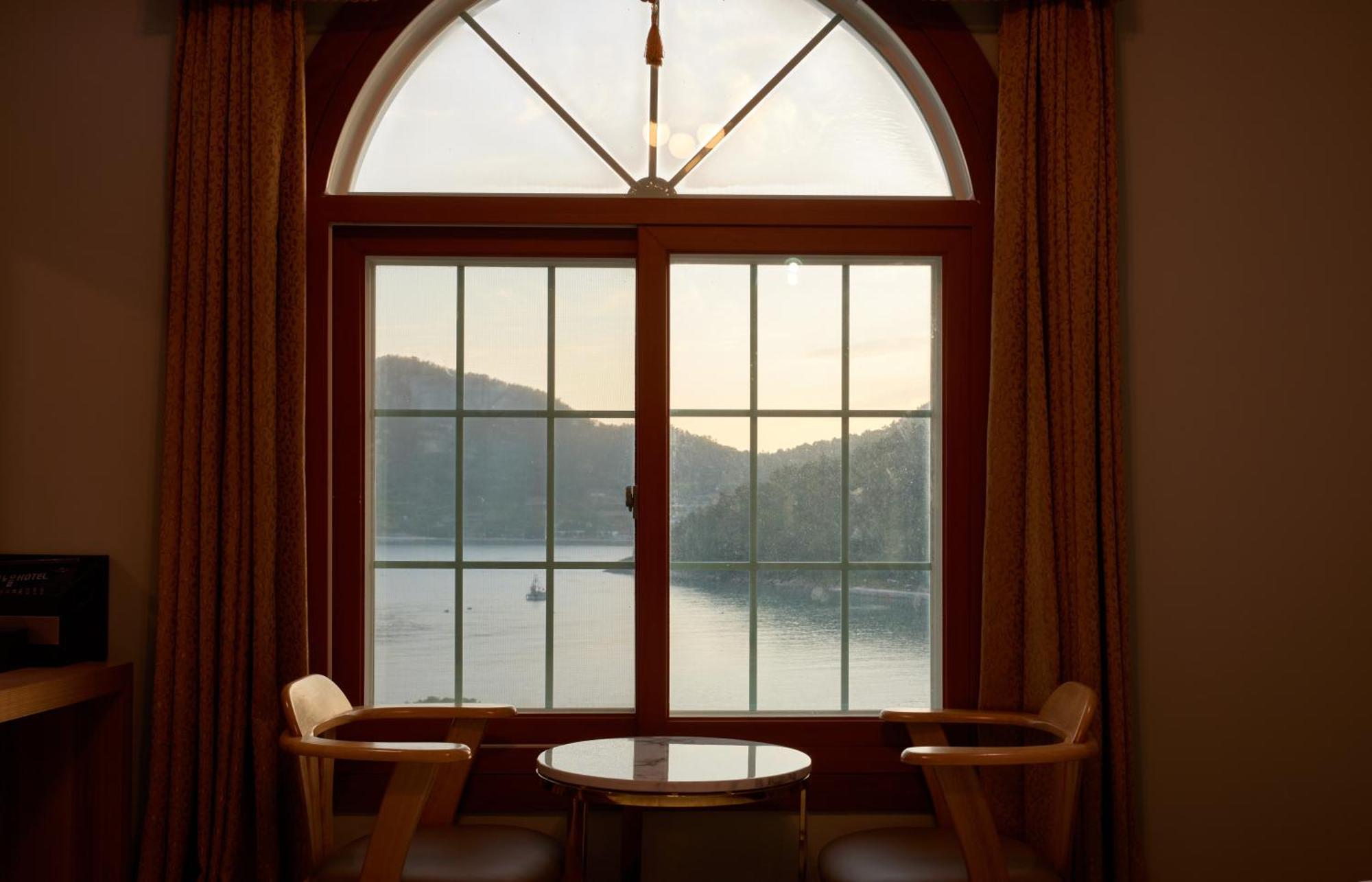 Goheung Hayan Noeul Hotel Szoba fotó